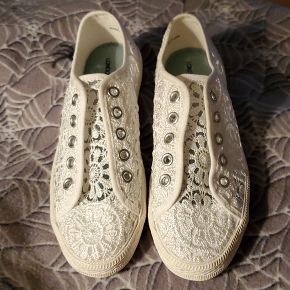 london rebel sneakers